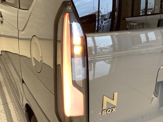 Ｎ－ＢＯＸカスタム コーディネートスタイル（12枚目）