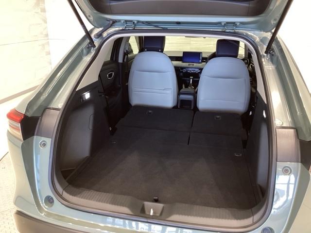 ヴェゼル e:HEVX・HuNTパッケージ 雹害車(25枚目)