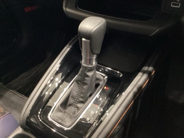 ヴェゼル e:HEVX・HuNTパッケージ 雹害車(56枚目)