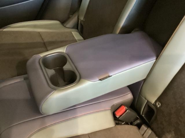 ヴェゼル ｅ：ＨＥＶＸ・ＨｕＮＴパッケージ（49枚目）