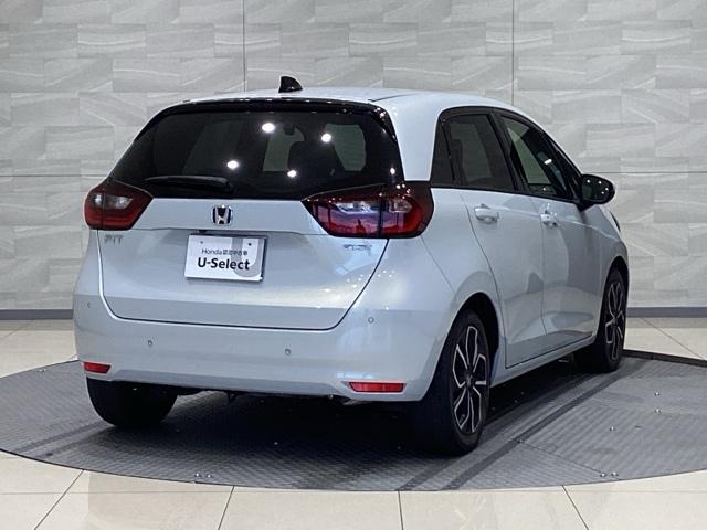 フィット e:HEVホーム(8枚目)