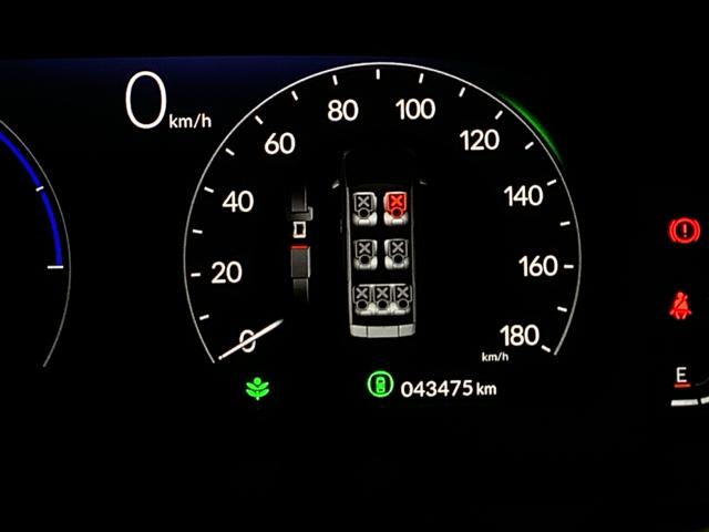 ステップワゴン ｅ：ＨＥＶスパーダ（10枚目）