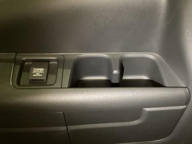 ステップワゴンスパーダ ｅ：ＨＥＶスパーダＧホンダセンシング（75枚目）