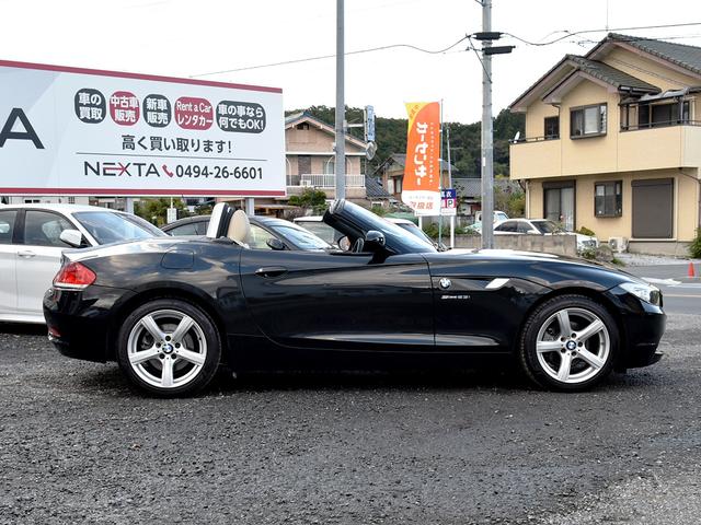 Ｚ４ ｓＤｒｉｖｅ２３ｉ　ハイラインパッケージ　白本革シート　地デジ　　ＤＶＤ再生　禁煙車（30枚目）