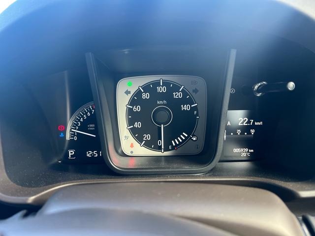 N-WGN Gホンダセンシング 5000km スマートキー アイドリングストップ オートハイビーム レーンアシスト パーキングセンサー(3枚目)