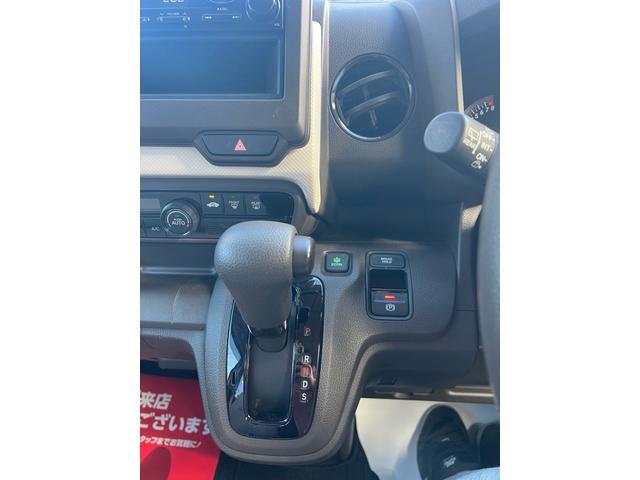 N-WGN Gホンダセンシング 5000km スマートキー アイドリングストップ オートハイビーム レーンアシスト パーキングセンサー(5枚目)