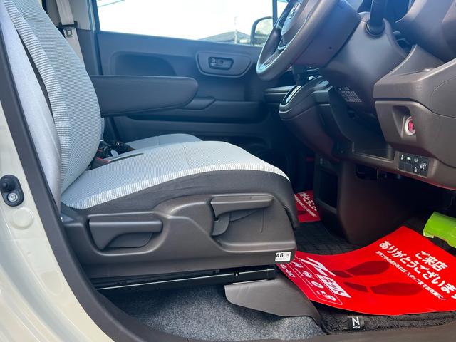 N-WGN Gホンダセンシング 5000km スマートキー アイドリングストップ オートハイビーム レーンアシスト パーキングセンサー(20枚目)