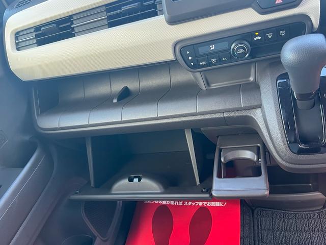 N-WGN Gホンダセンシング 5000km スマートキー アイドリングストップ オートハイビーム レーンアシスト パーキングセンサー(24枚目)