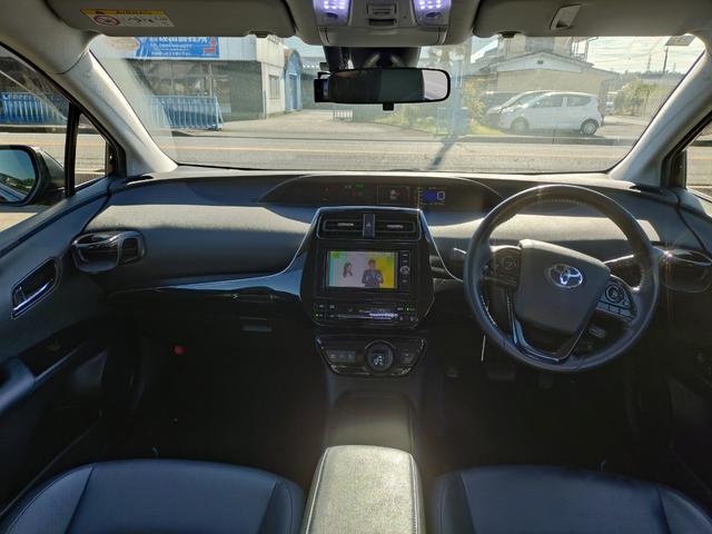 プリウス Sツーリングセレクション(10枚目)