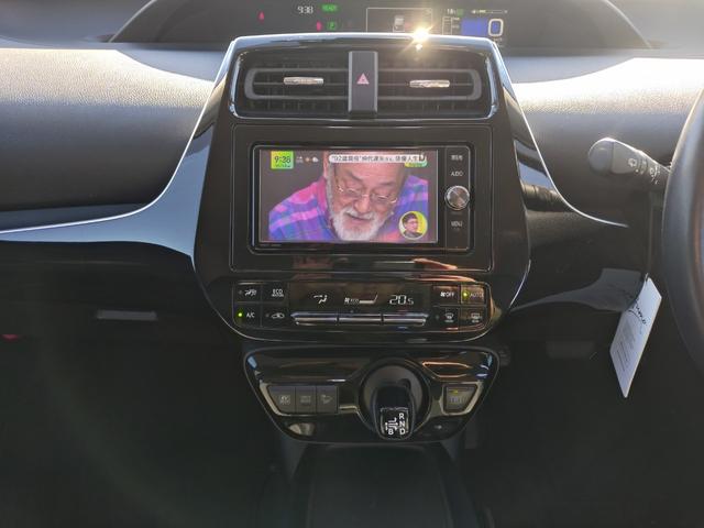 プリウス Sツーリングセレクション(12枚目)