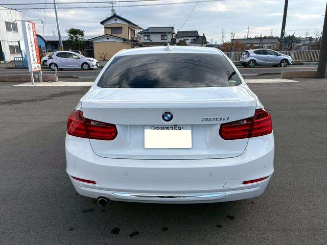 3シリーズ 320d ラグジュアリー(3枚目)
