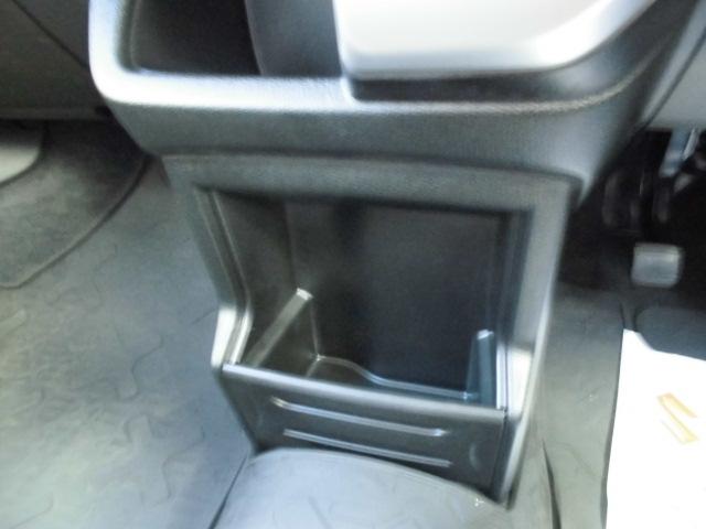 クロスビー ＨＹＢＲＩＤ　ＭＺ　ＭＮ７１Ｓ　８インチナビ　全方位カメラ（11枚目）