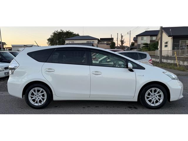 プリウスアルファ G(9枚目)