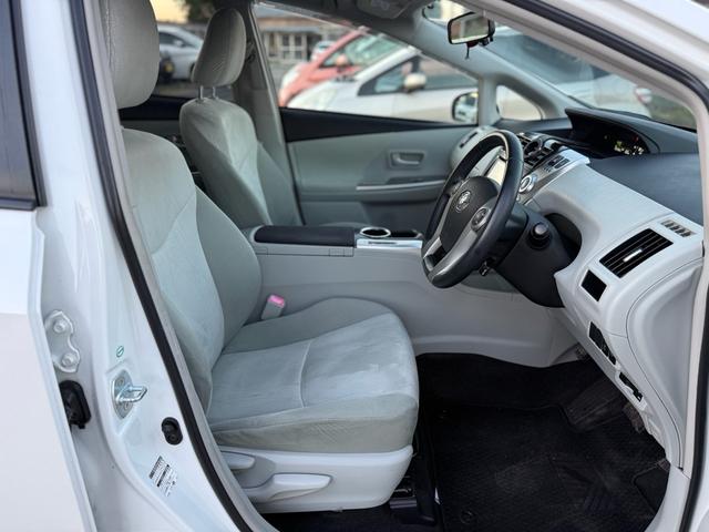 プリウスアルファ G(17枚目)