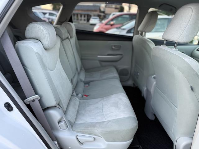 プリウスアルファ G(18枚目)