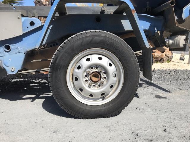 ハイゼットトラック ダンプ　ＡＣ　ＰＳ　５ＭＴ　全塗装塗り替え　４ＷＤダンプ　スタッドレスタイヤ（24枚目）
