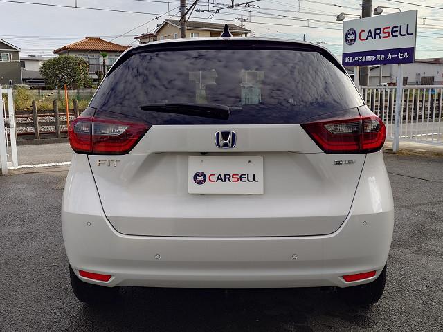 フィット e:HEVホーム 純正8型ナビTV バックカメラ ホンダセンシング 衝突軽減 レーダークルーズ レーンキープ ハーフレザーシート LEDヘッド オートハイビーム 前後コーナーセンサー スマートキー 前後ドラレコ 禁煙車(6枚目)