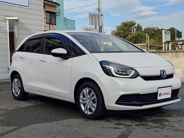 フィット e:HEVホーム 純正8型ナビTV バックカメラ ホンダセンシング 衝突軽減 レーダークルーズ レーンキープ ハーフレザーシート LEDヘッド オートハイビーム 前後コーナーセンサー スマートキー 前後ドラレコ 禁煙車(9枚目)