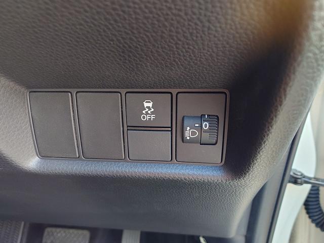 フィット e:HEVホーム 純正8型ナビTV バックカメラ ホンダセンシング 衝突軽減 レーダークルーズ レーンキープ ハーフレザーシート LEDヘッド オートハイビーム 前後コーナーセンサー スマートキー 前後ドラレコ 禁煙車(22枚目)