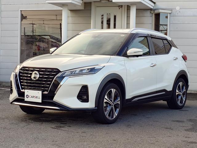 キックス Ｘ　純正９型ナビＴＶ　全方位カメラ　プロパイロット　衝突軽減　ＶＤＣ　ＬＤＷ　ＬＥＤヘッド　ハンドル／シートヒーター　ハーフレザーシート　前後コーナーセンサー　純正ドラレコ　インテリキー　ＥＴＣ　禁煙車（10枚目）