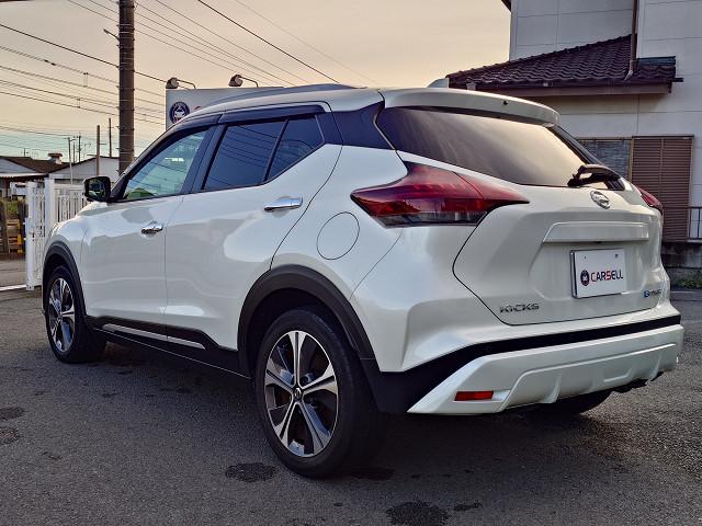 キックス Ｘ　純正９型ナビＴＶ　全方位カメラ　プロパイロット　衝突軽減　ＶＤＣ　ＬＤＷ　ＬＥＤヘッド　ハンドル／シートヒーター　ハーフレザーシート　前後コーナーセンサー　純正ドラレコ　インテリキー　ＥＴＣ　禁煙車（12枚目）