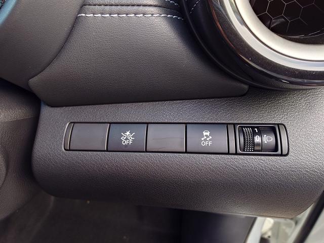 キックス Ｘ　純正９型ナビＴＶ　全方位カメラ　プロパイロット　衝突軽減　ＶＤＣ　ＬＤＷ　ＬＥＤヘッド　ハンドル／シートヒーター　ハーフレザーシート　前後コーナーセンサー　純正ドラレコ　インテリキー　ＥＴＣ　禁煙車（21枚目）