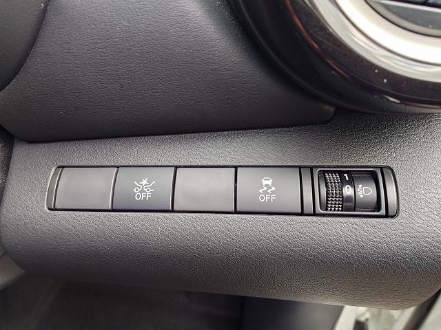 キックス X 純正9型ナビTV 全方位カメラ プロパイロット 衝突軽減 VDC LDW LEDヘッド/フォグ ハーフレザーシート 前後コーナーセンサー 純正前後ドラレコ スマートミラー インテリキー ETC 禁煙車(21枚目)