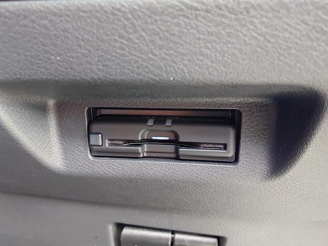 キックス X 純正9型ナビTV 全方位カメラ プロパイロット 衝突軽減 VDC LDW LEDヘッド/フォグ ハーフレザーシート 前後コーナーセンサー 純正前後ドラレコ スマートミラー インテリキー ETC 禁煙車(22枚目)