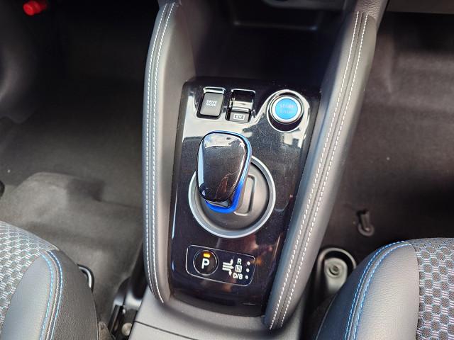 キックス X 純正9型ナビTV 全方位カメラ プロパイロット 衝突軽減 VDC LDW LEDヘッド/フォグ ハーフレザーシート 前後コーナーセンサー 純正前後ドラレコ スマートミラー インテリキー ETC 禁煙車(24枚目)