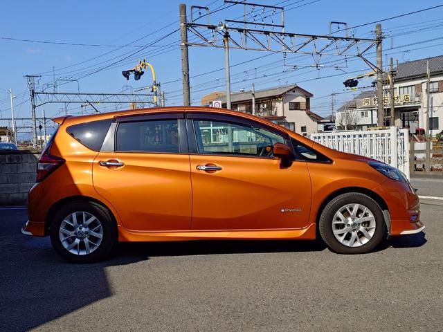 ノート e-パワー X 純正ナビTV 全方位カメラ エマージェンシーブレーキ 衝突軽減 踏み間違い防止 VDC LDW LEDヘッド 前後コーナーセンサー 純正エアロ スマートミラー インテリキー ETC 純正ドラレコ 禁煙(7枚目)