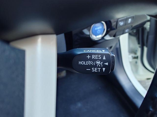 プリウス Ｓセーフティプラス　純正ナビＴＶ　Ｂカメラ　セーフティセンス　衝突軽減　レーダークルーズ　ＰＣＳ　ＬＤＡ　ＰＫＳＢ　前後センサー　ＬＥＤヘッド　パーキングアシスト　オートハイビーム　スマートキー　ＥＴＣ　ドラレコ　禁煙車（24枚目）