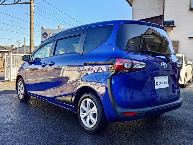 シエンタ ハイブリッドＸ　純正９型ナビＴＶ　バックカメラ　セーフティセンス　衝突軽減　ＰＣＳ　ＬＤＡ　ＰＫＳＢ　前後クリアランスソナー　スマートキー　ＬＥＤヘッド／フォグ　パワースライドドア　オートハイビーム　ＥＴＣ　禁煙車（12枚目）