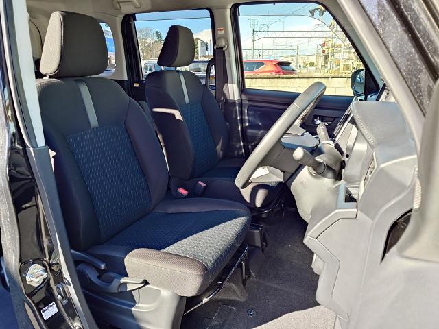 ルーミー カスタムG 純正9型ディスプレイオーディオ Bカメラ スマートアシスト 衝突軽減 レーダークルーズ レーンキープ 前後センサー LEDヘッド シートヒーター 両側パワースライド スマートキー フルセグTV 禁煙車(17枚目)