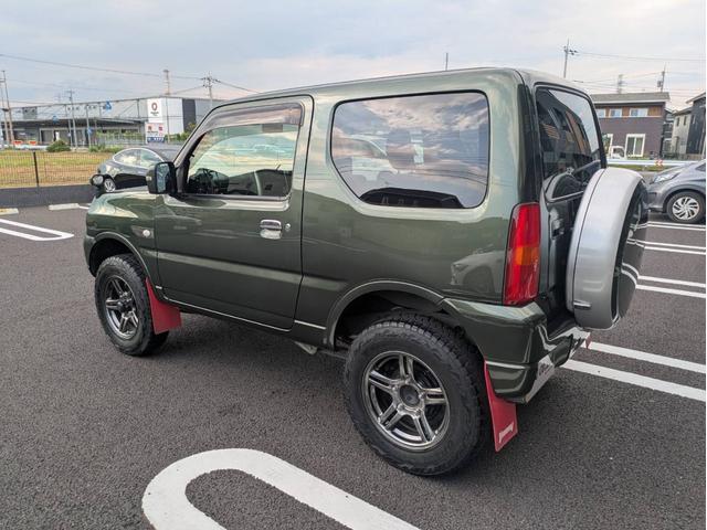 ジムニー ランドベンチャー　５ＭＴ／４ＷＤ／社外オーディオ／シートヒーター／純正１６インチＡＷ／キーレス／電動格納ミラー／（14枚目）