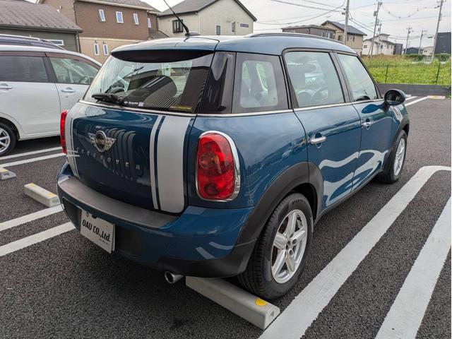 ＭＩＮＩ ワン　クロスオーバー　／社外ナビ／バックカメラ／テレビ／純正１６インチアルミホイール／ヘッドライトＨＩＤ／エアコン／キーレス／（12枚目）