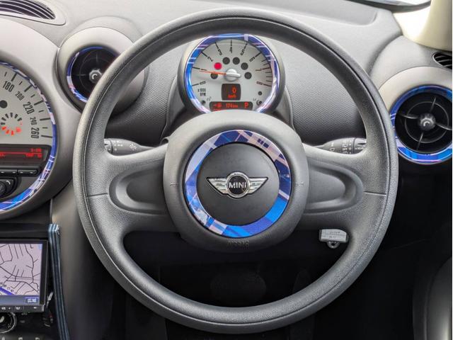 ＭＩＮＩ ワン　クロスオーバー　／社外ナビ／バックカメラ／テレビ／純正１６インチアルミホイール／ヘッドライトＨＩＤ／エアコン／キーレス／（44枚目）