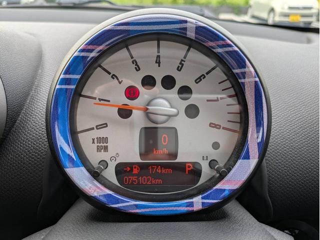 ＭＩＮＩ ワン　クロスオーバー　／社外ナビ／バックカメラ／テレビ／純正１６インチアルミホイール／ヘッドライトＨＩＤ／エアコン／キーレス／（47枚目）
