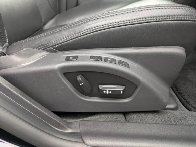 Ｖ６０ Ｔ４　ディスプレイオーディオ／本革シート／社外１８インチアルミホイール／ヘッドライトＬＥＤ／オートエアコン／キーレス／（42枚目）