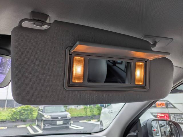 Ｖ６０ Ｔ４　ディスプレイオーディオ／本革シート／社外１８インチアルミホイール／ヘッドライトＬＥＤ／オートエアコン／キーレス／（56枚目）