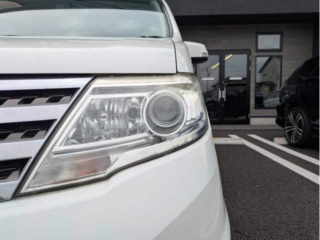 セレナ ハイウェイスター 1オーナー/サンルーフ/純正ナビ/ワンセグ/バックカメラ/後席モニター/両側電動スライドドア/純正アルミホイール/純正エアロ/エアコン/キーレス/(17枚目)