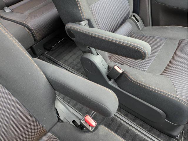 セレナ ハイウェイスター 1オーナー/サンルーフ/純正ナビ/ワンセグ/バックカメラ/後席モニター/両側電動スライドドア/純正アルミホイール/純正エアロ/エアコン/キーレス/(57枚目)