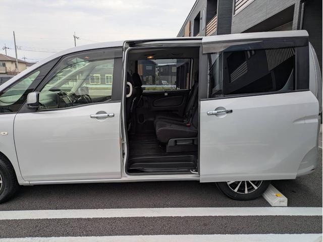 セレナ 20S 純正ナビ/ワンセグ/バックカメラ/片側電動スライドドア/社外アルミホイール/ヘッドライトHID/オートエアコン/キーレス/(35枚目)