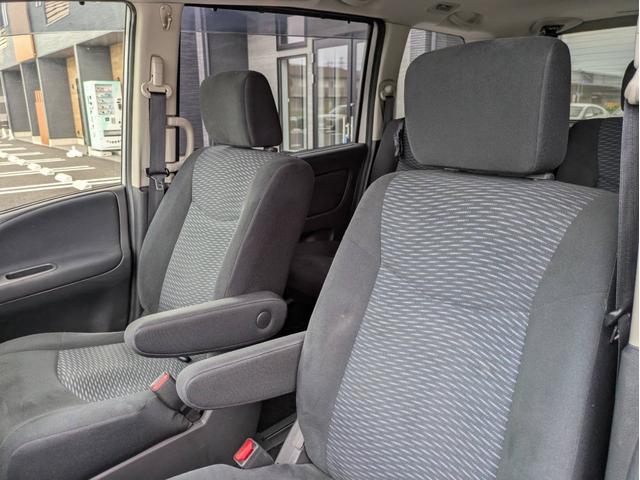 セレナ 20S 純正ナビ/ワンセグ/バックカメラ/片側電動スライドドア/社外アルミホイール/ヘッドライトHID/オートエアコン/キーレス/(39枚目)