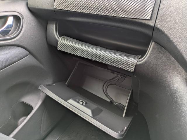 セレナ 20S 純正ナビ/ワンセグ/バックカメラ/片側電動スライドドア/社外アルミホイール/ヘッドライトHID/オートエアコン/キーレス/(55枚目)