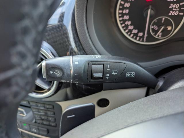 Bクラス B180 ブルーエフィシェンシー 純正ナビ/ワンセグ/バックカメラ/純正アルミホイール/ヘッドライトHID/エアコン/キーレス/(44枚目)