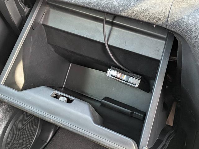 買取からの直販にて極限までこだわった仕入れで低価格を実現！！低価格で良質なお車を是非、ご覧ください。