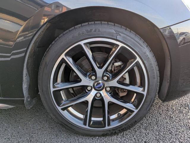 買取からの直販にて極限までこだわった仕入れで低価格を実現！！低価格で良質なお車を是非、ご覧ください。