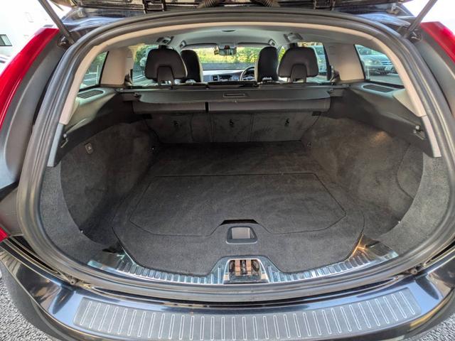 買取からの直販にて極限までこだわった仕入れで低価格を実現！！低価格で良質なお車を是非、ご覧ください。