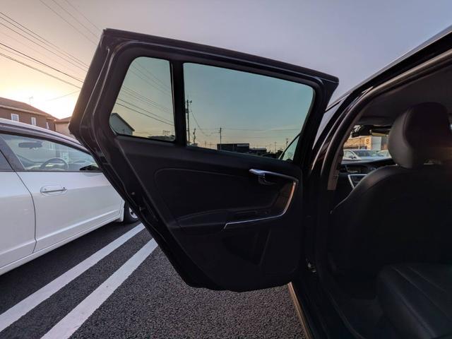 買取からの直販にて極限までこだわった仕入れで低価格を実現！！低価格で良質なお車を是非、ご覧ください。