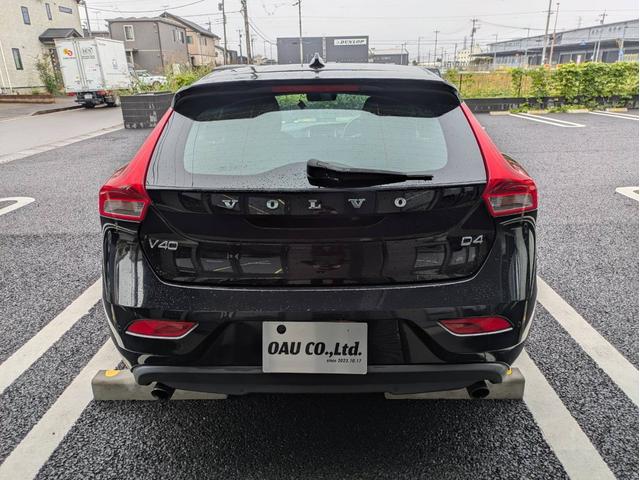 Ｖ４０ Ｄ４　純正ナビ／バックカメラ／パワーシート／純正アルミホイール／（13枚目）